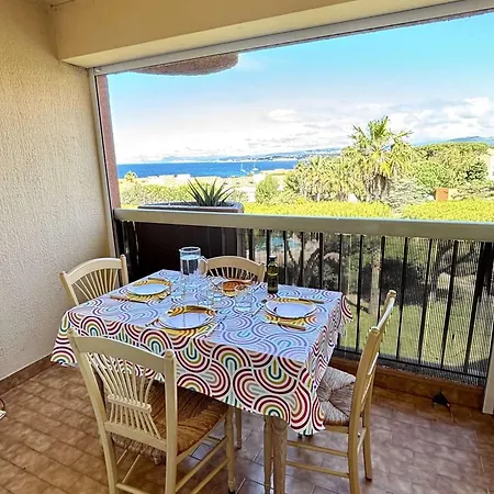 Vue - 4 Pers. Apartment Six-Fours-les-Plages